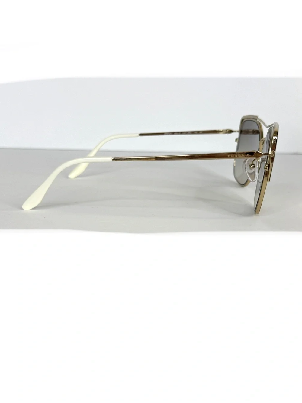 PRADA SPR54V Pilot Rectangle Sunglasses Made In Italy Pale Gold Black